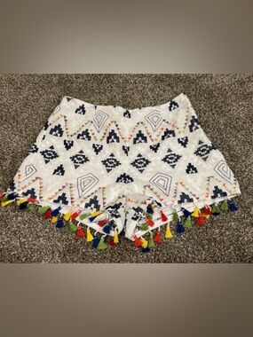 Sugar Lips: White Embroidered Tassel Hem Shorts Fully Lined Side Zipper Size XS